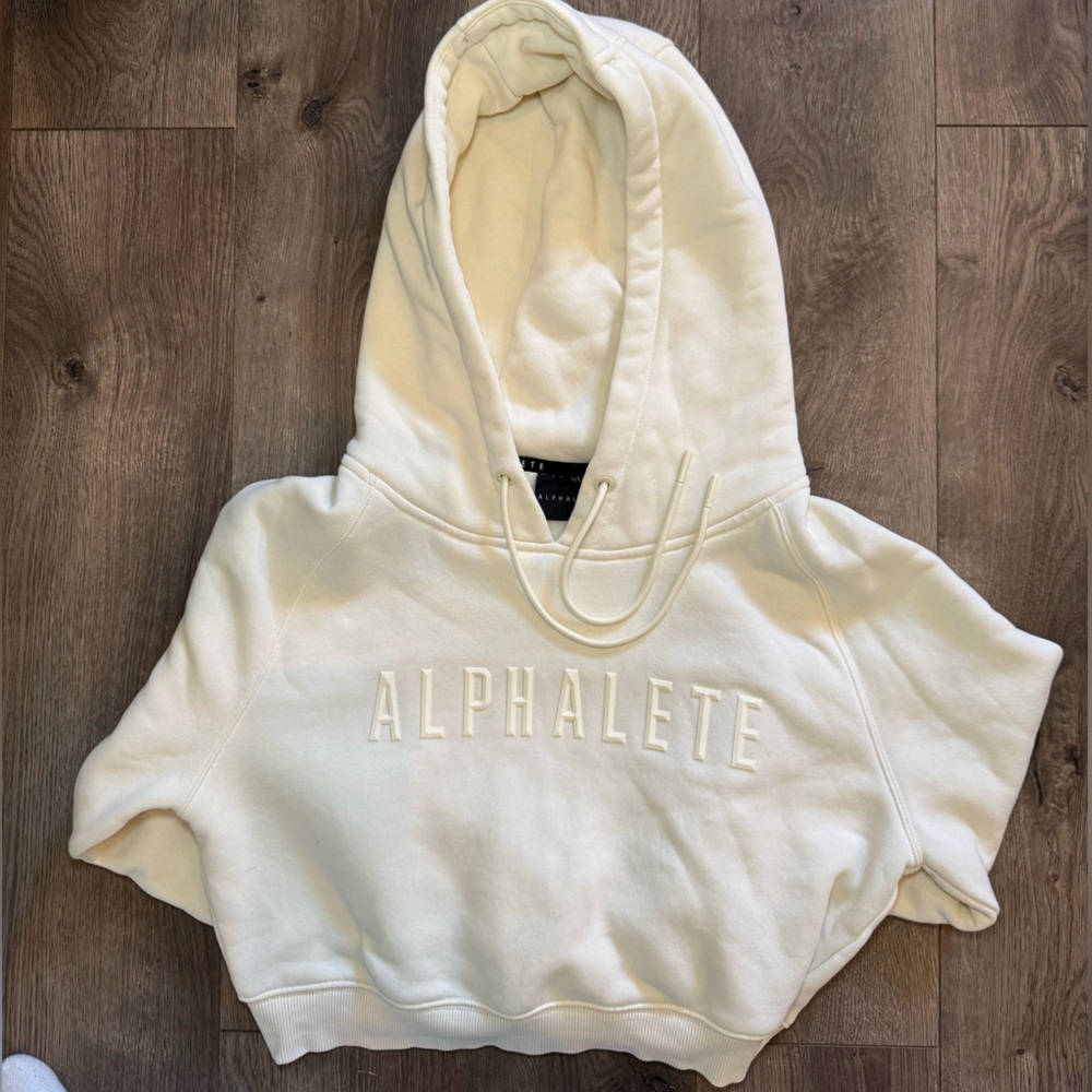 Alphalete Cream Cropped Hoodie